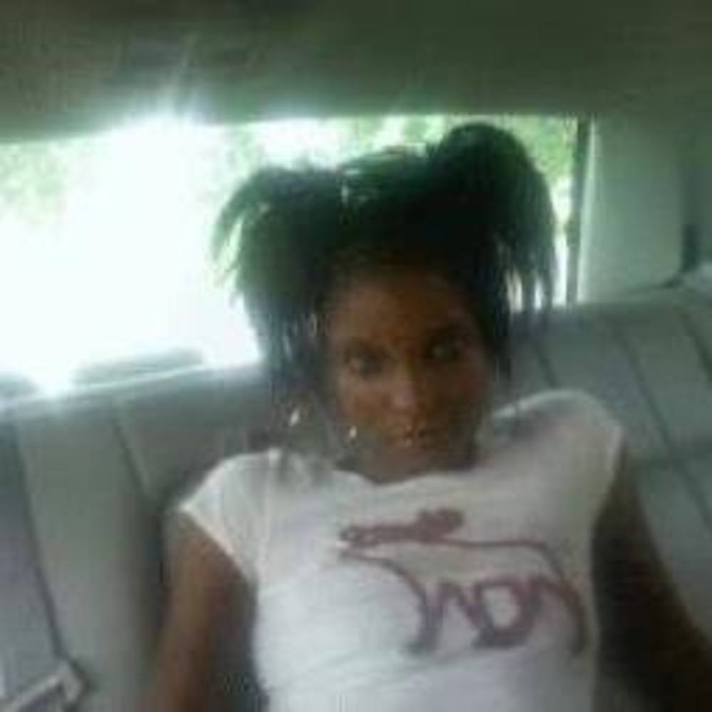 Meet your Posher, Latoya